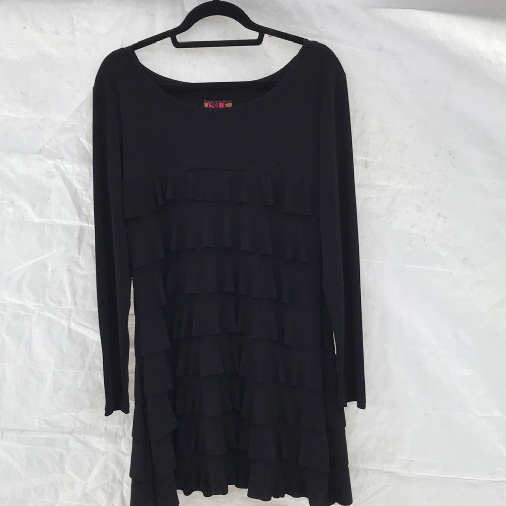 Tunic top by Isle  Black, ruffled, long sleeved